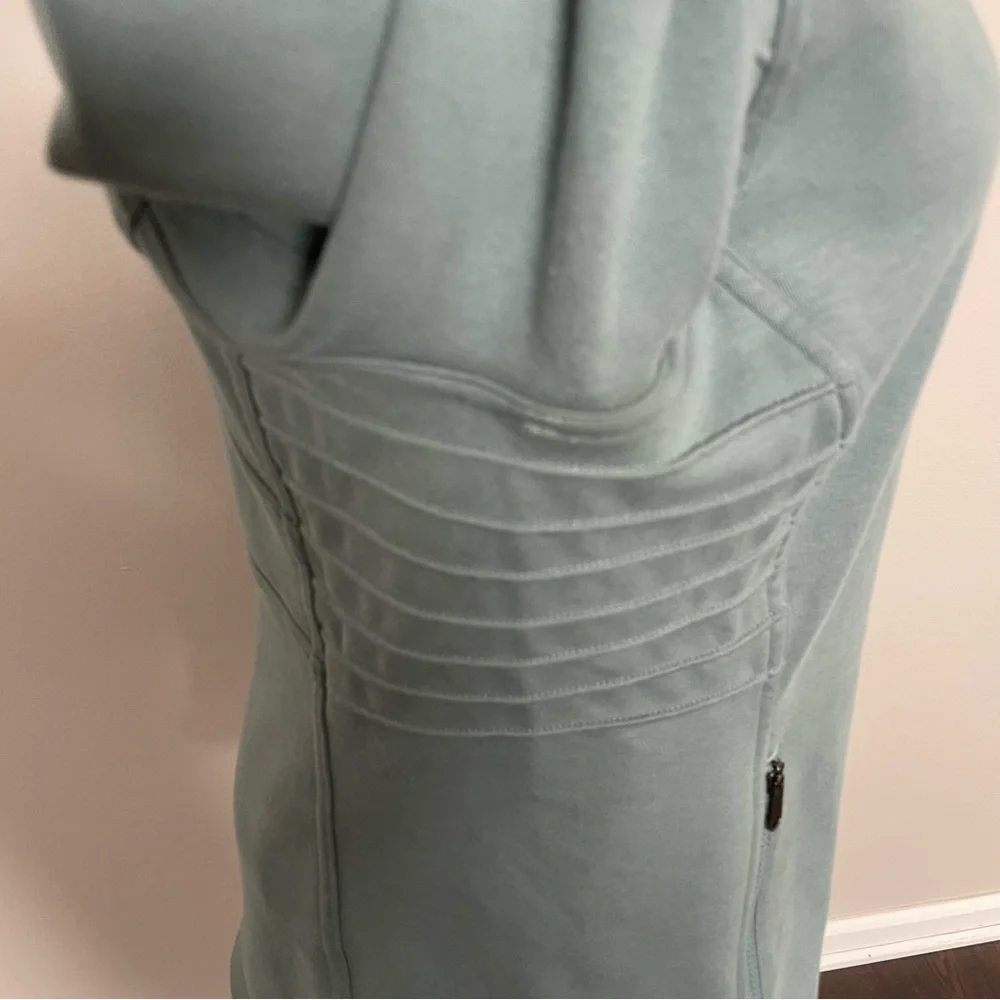 Athleta Moto Jacket Sweatshirt Knit Fleece Lined Zipper Pockets Minimalist Green